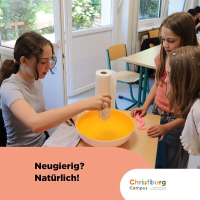 🔬 Forschen, Staunen, Verstehen! 🧪
Beim NaWi-Tag an unserer Immanuel-Grundschule konnten die 5. und 6. Klassen selbst zu...