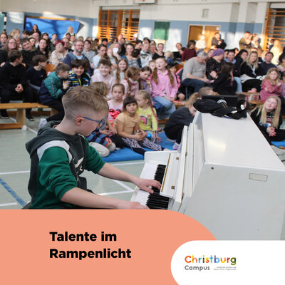 Bühne frei für unsere Talente! 🎤🎶🤸‍♀️
Bei der Talentshow unserer Sabine-Ball-Grundschule zeigten die Schülerinnen und...