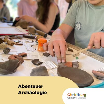 🔍 Ausgrabungen wie echte Archäologinnen und Archäologen

Die 7b unserer Corrie-ten-Boom-Schule war im Museumsdorf Düppel...